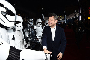 عشاق الأفلام يحتفلون باليوم العالمي لحرب النجوم