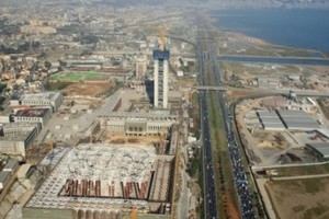 تشييد 'جامع بوتفليقة' بأكبر مئذنة في العالم يثير الجدل بالأوساط الجزائرية