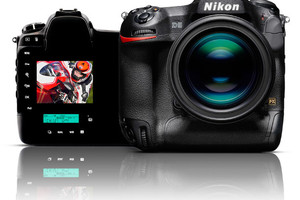 نيكون تطلق كاميرتها 'D5' في أسواق الشرق الأوسط