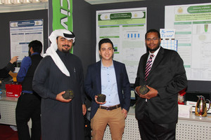 فريق طلابي بجامعة البحرين: إضافة الشَّعر البشري للأسفلت يزيد قوة تحمله بنسبة 6 %