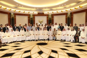 شاهد بالصور... وزير الشباب والرياضة هشام الجودر يكرم رجالات الصحافة الرياضية 