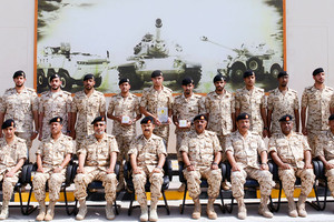 قوة الدفاع تُخرج إحدى الدورات المتخصصة بالدروع الملكية