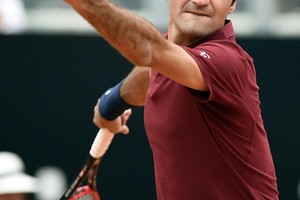 دورة روما: عودة ناجحة لفيدرر