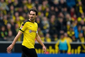 بايرن يستدرج هوملز لإضعاف غريمه دورتموند