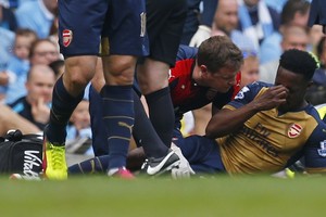 ويلبيك يخضع لعملية جراحية ويبتعد 9 أشهر عن الملاعب