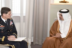 نائب جلالة الملك يستقبل قائد القوات المركزية الأميركية الجديد ويؤكد أهمية إيجاد السبل لتحقيق الأمن والاستقرار في المنطقة