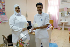 'الدراز الإعدادية' تكرم ممرضات الصحة المدرسية في يوم التمريض العالمي