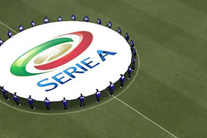 حارس مرمى يخوض اول مباراة رسمية له في الدوري الايطالي بعمر التاسعة والثلاثين!