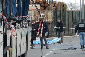 ثمانية قتلى في انقلاب حافلة في تكساس