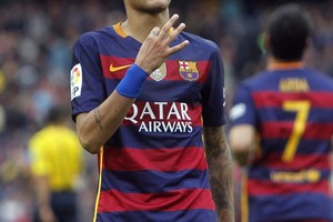 نيمار: لم أقدم أفضل ما لدي هذا الموسم