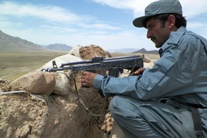 أكثر من 37 ألف أسرة أفغانية تفر من الاشتباكات المسلحة