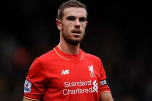 جوردان هيندرسون قائد ليفربول يؤكد على جاهزيته للمشاركة في نهائي الدوري الأوروبي