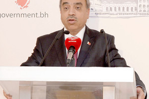 وزير الأشغال: حصلنا موافقة الديوان الملكي لتحويل أرض بمدينة حمد إلى مركز خدمات