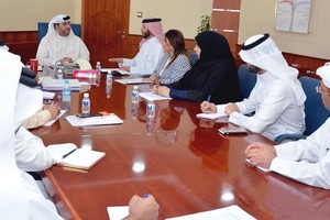 ديوان الخدمة المدنية يتدارس مرئيات كادر الإعلاميين مع وزارة شئون الإعلام   