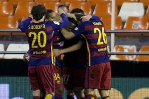 رسميًا .. القاضي يُنصف البرسا في نهائي كأس الملك