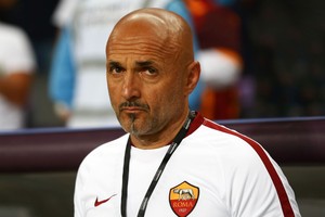 سباليتي مدرب روما: مباراة الأهلي كانت تجربة قوية