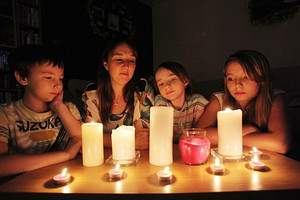 الأطفال يتحدثون مع 'الأموات!' في العام 2035