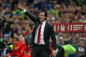 مدرب أشبيلية يشيد بلاعبيه على رغم خسارة نهائي كأس ملك إسبانيا