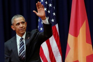اوباما يدعو من هانوي إلى تسوية 'سلمية' للخلافات في بحر الصين الجنوبي