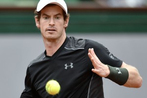 موراي يتجاوز ستيبانيك عقب معاناة كبيرة في الدور الأول لفرنسا المفتوحة