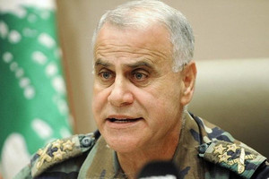 قائد الجيش اللبناني يتعهد بكشف مصير العسكريين المخطوفين لدى التنظيمات الإرهابية