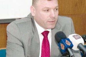 استشاري لأمراض الدم وزراعة النخاع للأطفال والكبار يزور 'السلمانية'