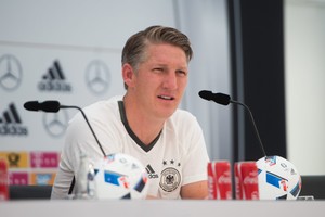 شفاينشتايغر يواصل محاولاته الجادة لاستعادة لياقته والمشاركة في يورو2016