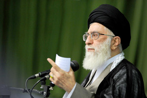 خامنئي يحذر من 'حرب ناعمة' يشنها الغرب