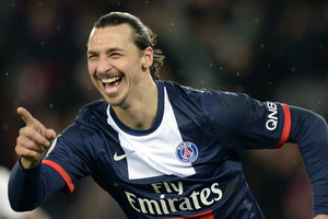 تقارير: إبراهيموفيتش يعتزل اللعب الدولي عقب يورو 2016