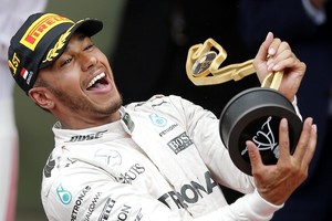 جائزة موناكو الكبرى: الفوز من نصيب هاميلتون