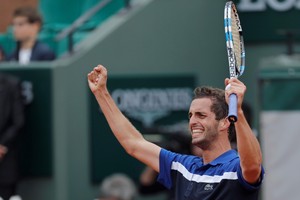 بطولة رولان غاروس: راموس إلى ربع النهائي على حساب راونيتش