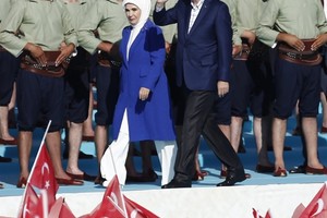 بالصور... احتفالات ضخمة في تركيا في ذكرى 'فتح القسطنطينية'