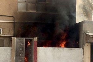 بالصور... اندلاع حريق بمنزل عائلة بحرينية بجبلة حبشي ولا إصابات