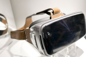 'أسوس' تكشف عن نظارتها للواقع الافتراضي 'Asus VR'