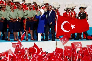 احتفالات ضخمة في تركيا في ذكرى فتح القسطنطينية