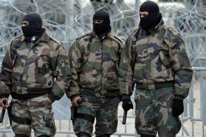 مقتل امرأتين تونسيتين بانفجار لغم قرب الحدود الجزائرية