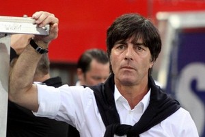 الإصابات تقلق المدرب الألماني يواكيم لوف قبل 'يورو 2016'