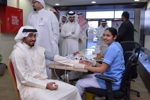 بالصور... اللجنة الأولمبية تنظم يوماً صحيا شهد حملة للتبرع بالدم