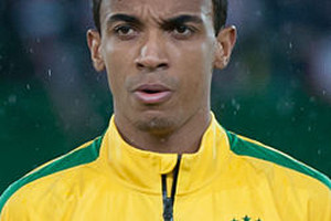 جوستافو يوجه صدمة جديدة للسامبا ويخرج من حسابات دونغا لكوبا أميركا