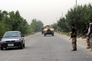 طالبان تعدم رهينتين في شمال أفغانستان