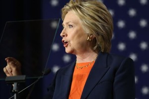 كلينتون: أفكار ترامب خطر على الأمن القومي الأميركي