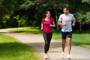 دراسة: ممارسة الرياضة بعد الفطور.. تزيد الوزن