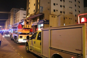 السعودية: إخماد حريق اشتعل في مبنى بمكة المكرمة