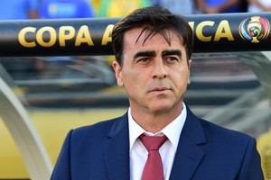 مدرب الإكوادور: الحكم حرمنا من هدف شرعي ولو حدث نفس الأمر مع البرازيل لتغير الموقف