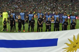 كوبا أمريكا... أوروجواى تردّ بعنف على الخطأ فى النشيد الوطنى