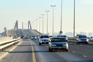 طقس البحرين: حار خلال النهار ورطب نسبياً خلال الليل 