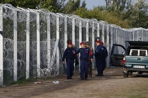 النمسا تستعد لتعزيز الإجراءات الأمنية على حدودها