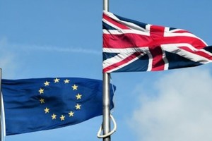 اسطتلاع: الأوروبيون يؤيدون بقاء بريطانيا بشكل متزايد