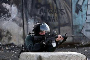 وفاة شاب فلسطيني متأثرا بإصابته برصاص الجيش الإسرائيلي