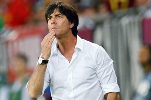 لوف يعتبر المنتخب الفرنسي مرشحا قويا للتتويج بلقب يورو 2016